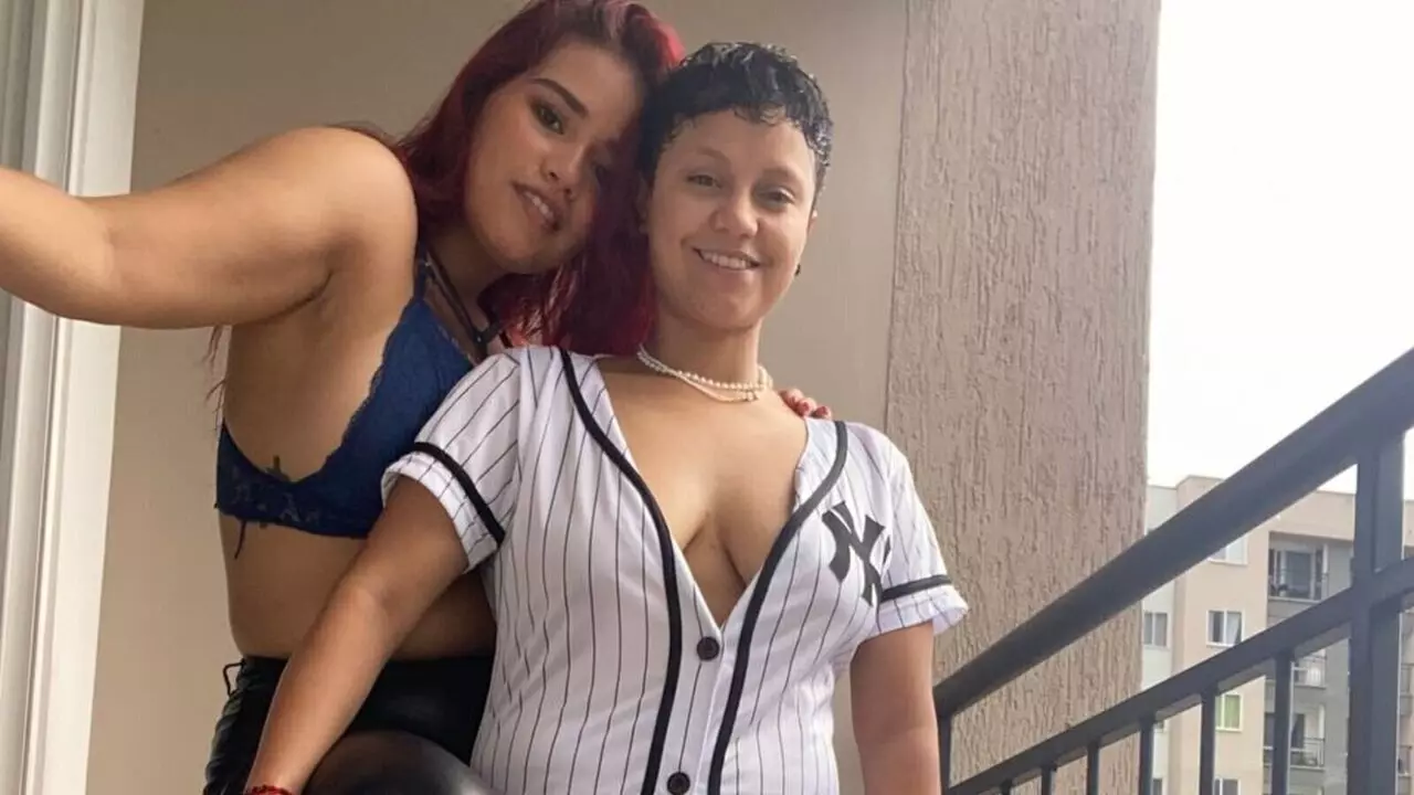 View AgathaAndSkarlet Fuck Vids and Pics