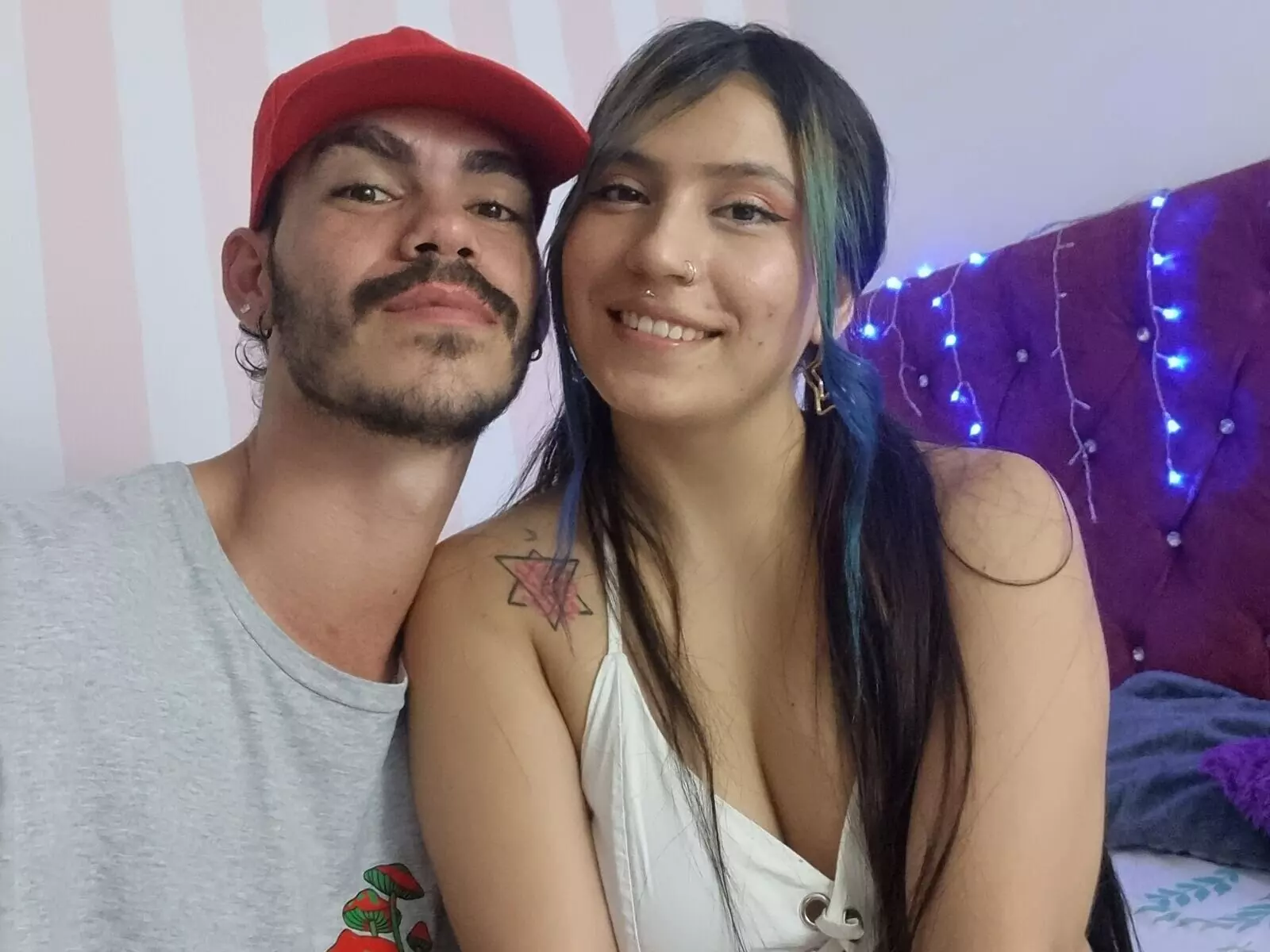 View AngelaandJuan Fuck Vids and Pics