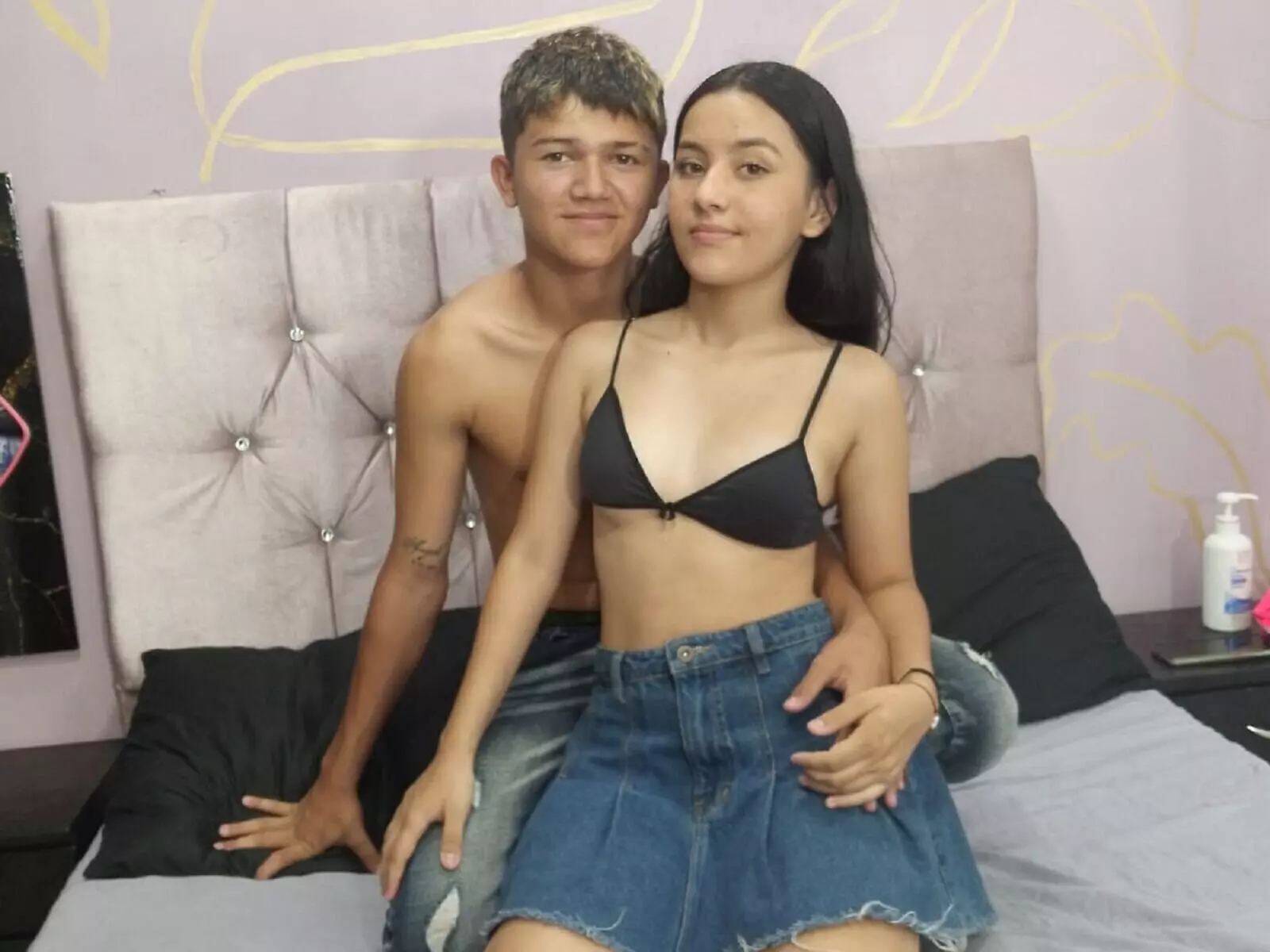 View KarolinaAndJoel Fuck Vids and Pics