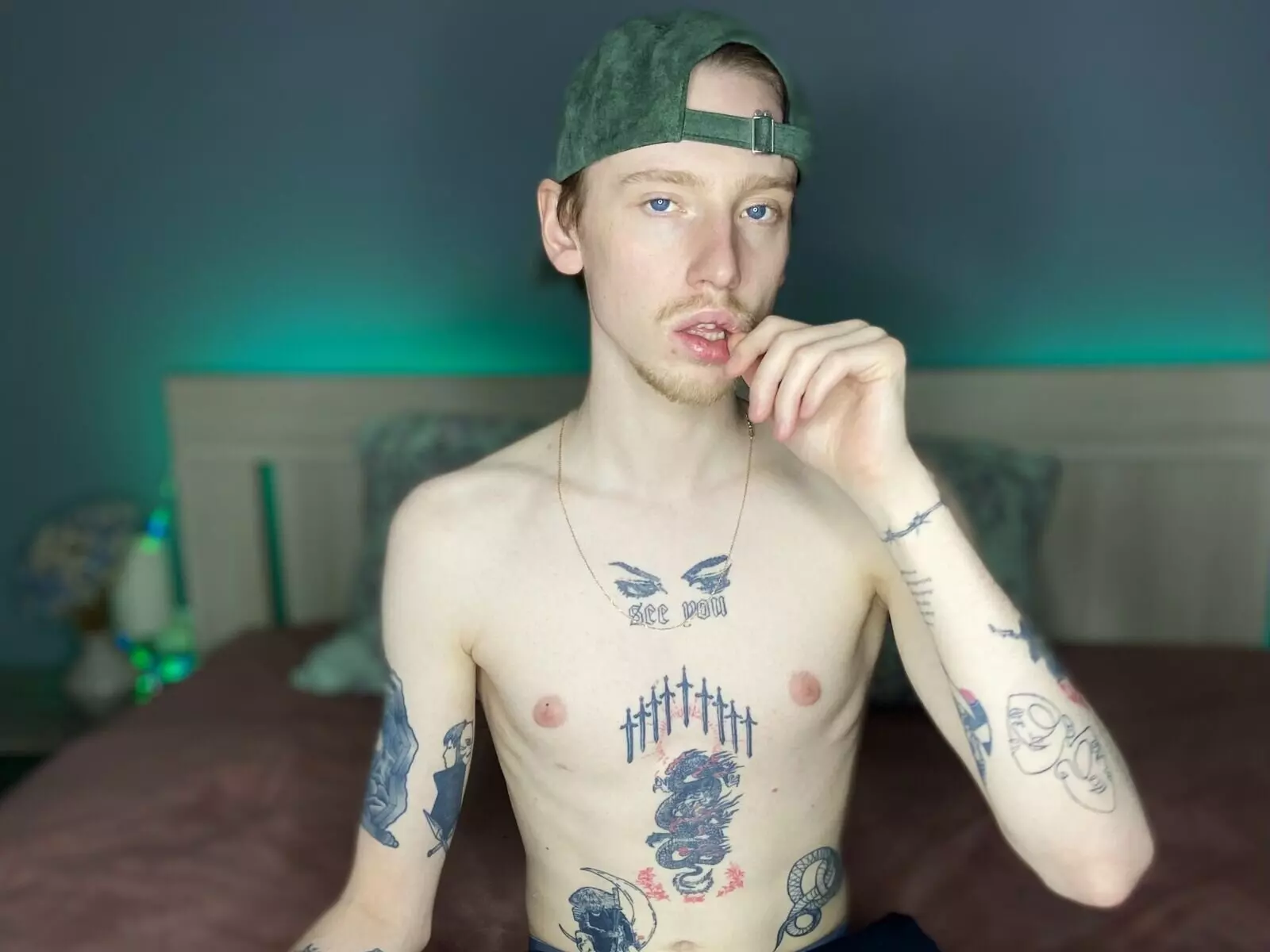 View TylerOnfroy Fuck Vids and Pics